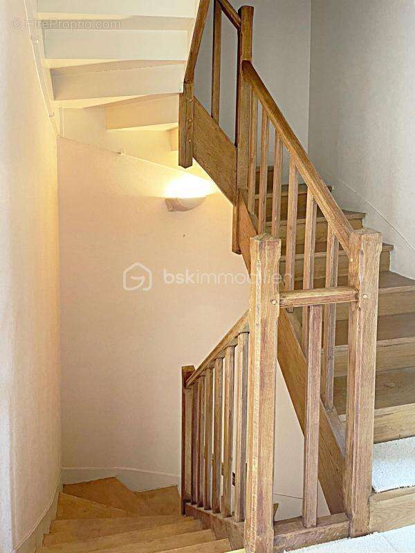 Maison à PARIS-19E