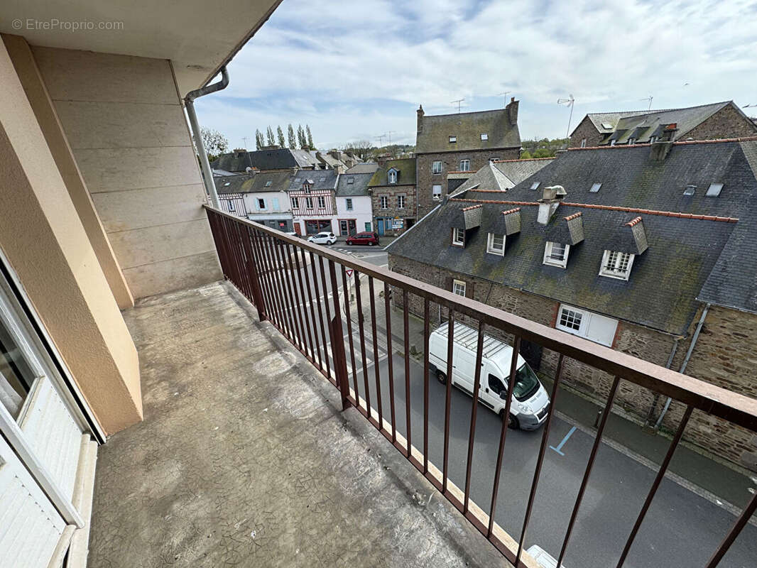 Appartement à LAMBALLE