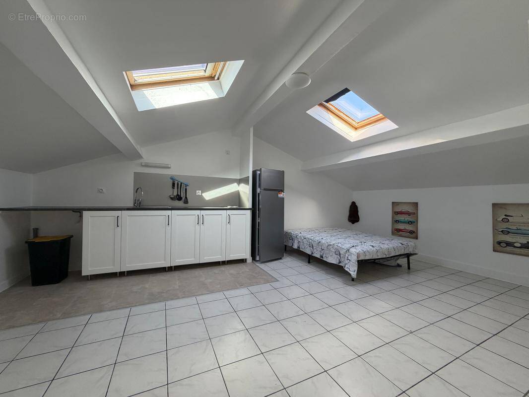 Appartement à MARSEILLE-10E