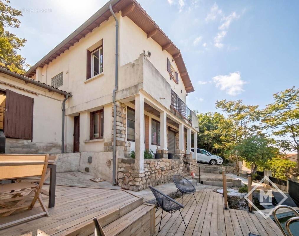 Maison à MARSEILLE-11E