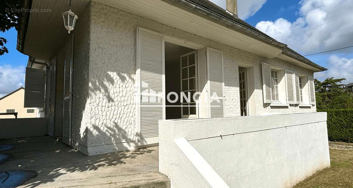 Maison à SAINT-HILAIRE-SAINT-MESMIN