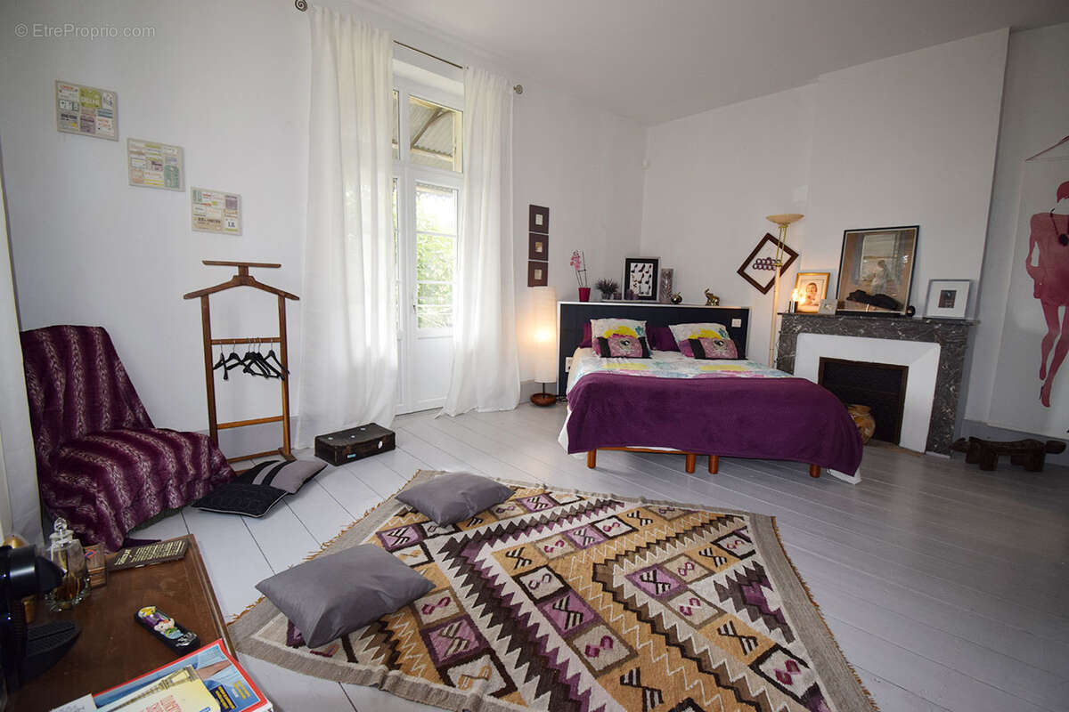 Maison à VILLENEUVE-SUR-LOT