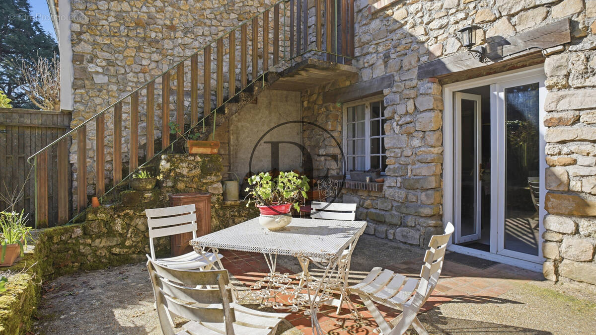 Maison à BOURRON-MARLOTTE