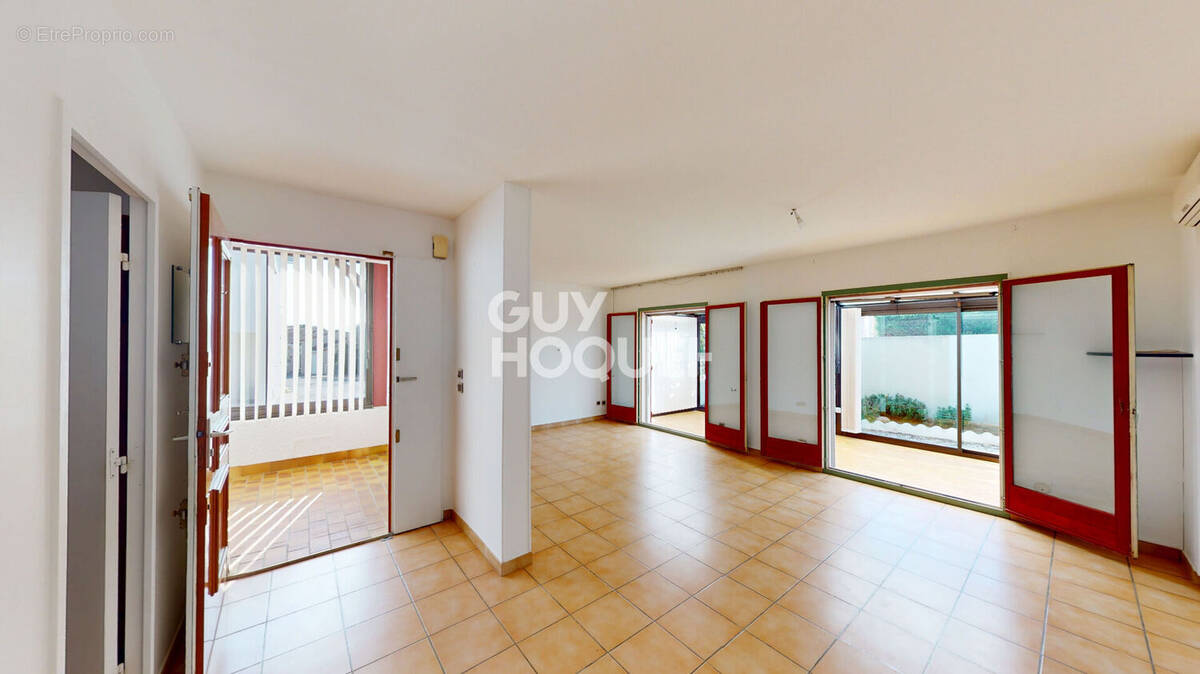 Maison à CANET-EN-ROUSSILLON