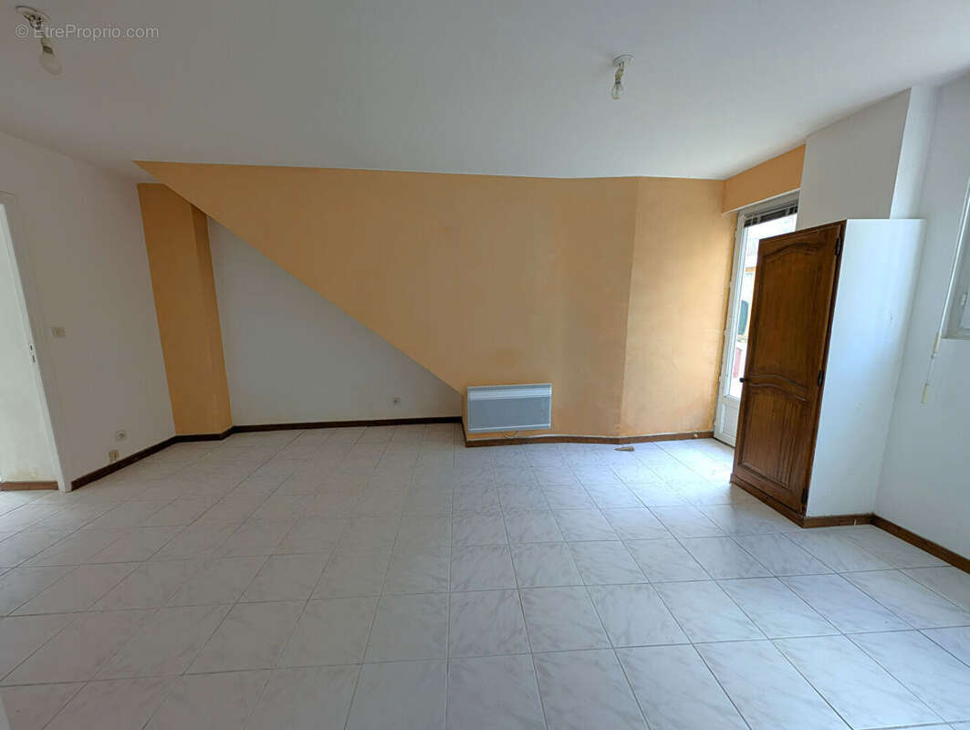 Appartement à TOUCY