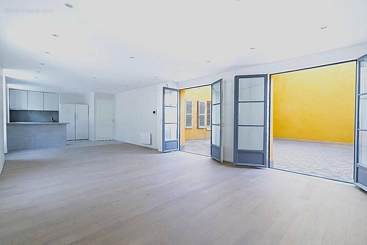 Photo 1 - Maison à VERSAILLES