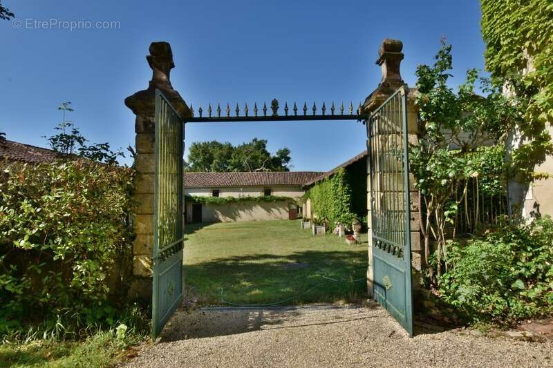 Maison à NOGARO
