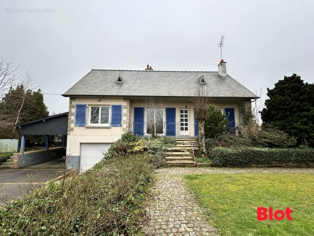 Maison à MOUAZE