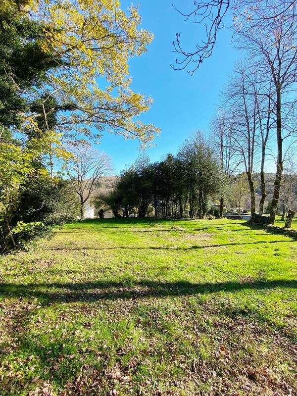 Photo 3 - Terrain à ANGLES