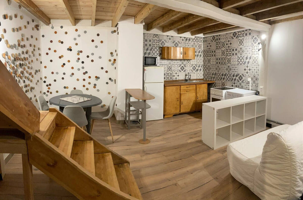 Appartement à SAINT-ETIENNE