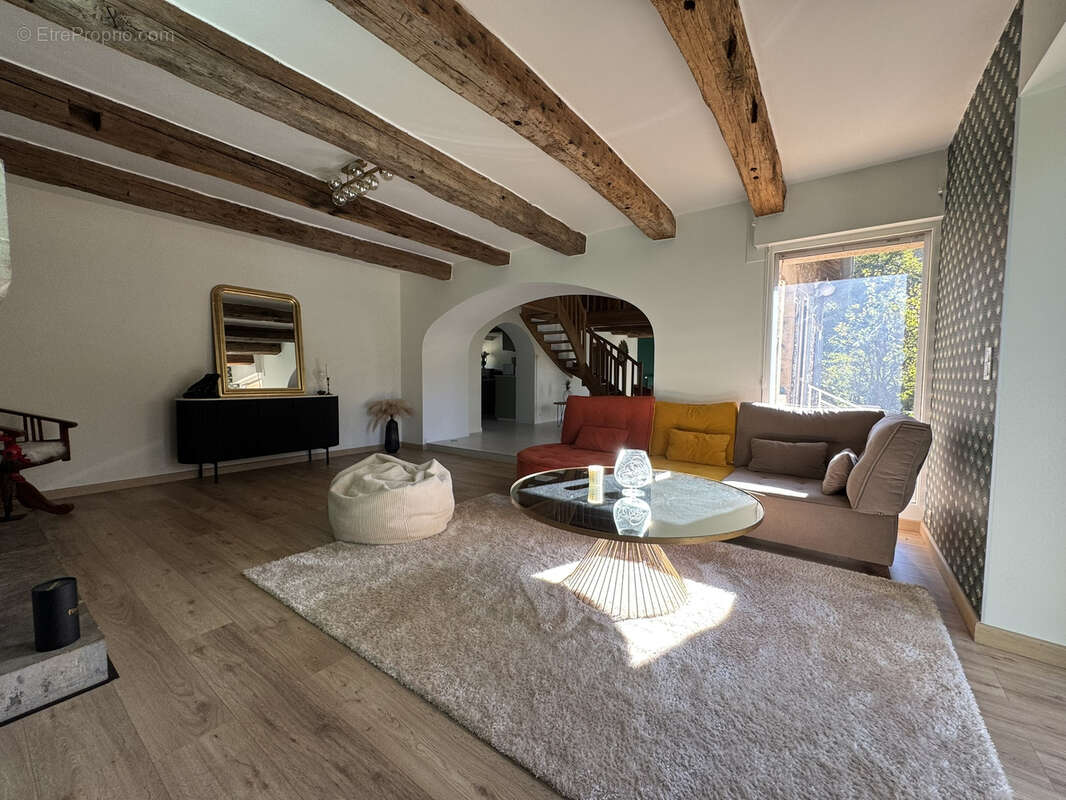 Maison à SAINTE-RADEGONDE