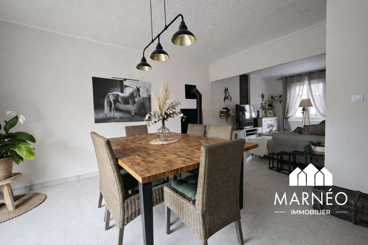 Maison à SOUAIN-PERTHES-LES-HURLUS