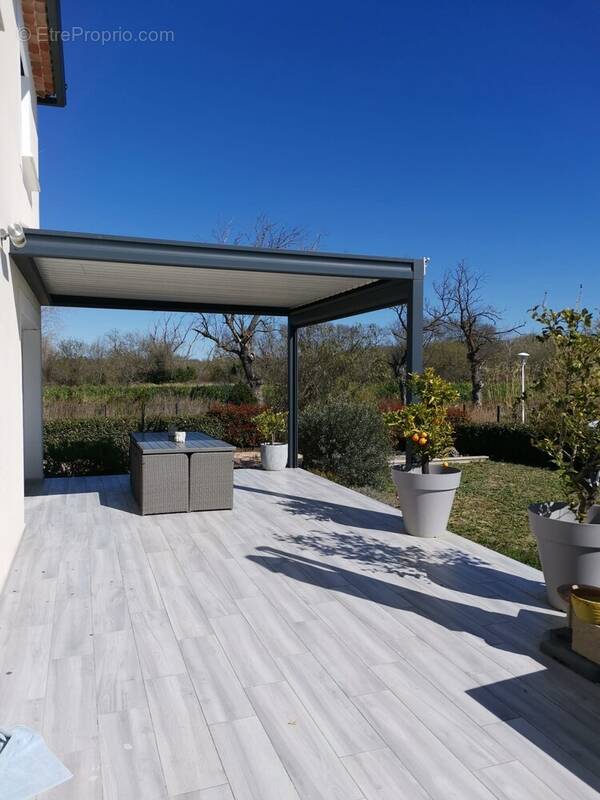 Maison à LE THOLONET