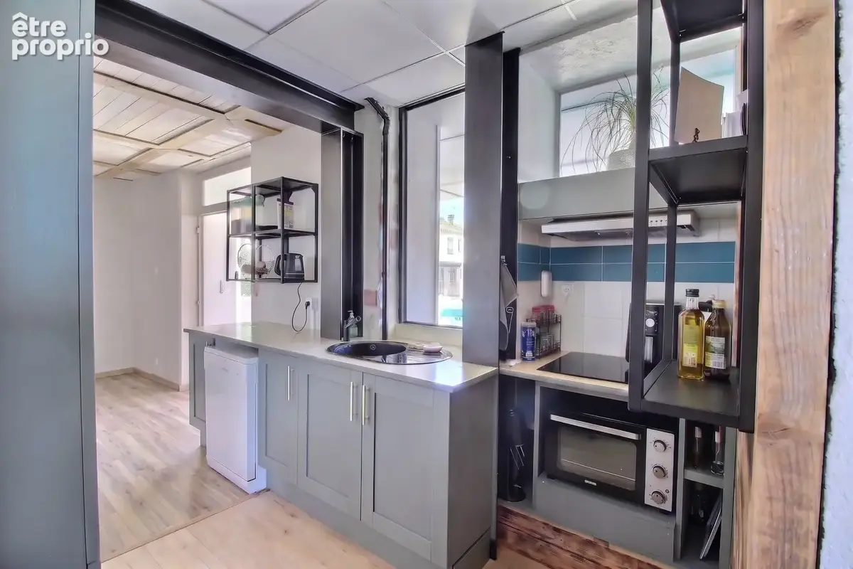 Maison ancienne de plain-pied rénovée avec étage en copropriété - 5 pièces - 99 m2 environ - photo 4