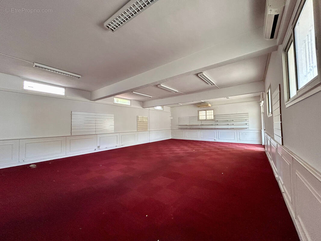 Commerce à LE CANNET