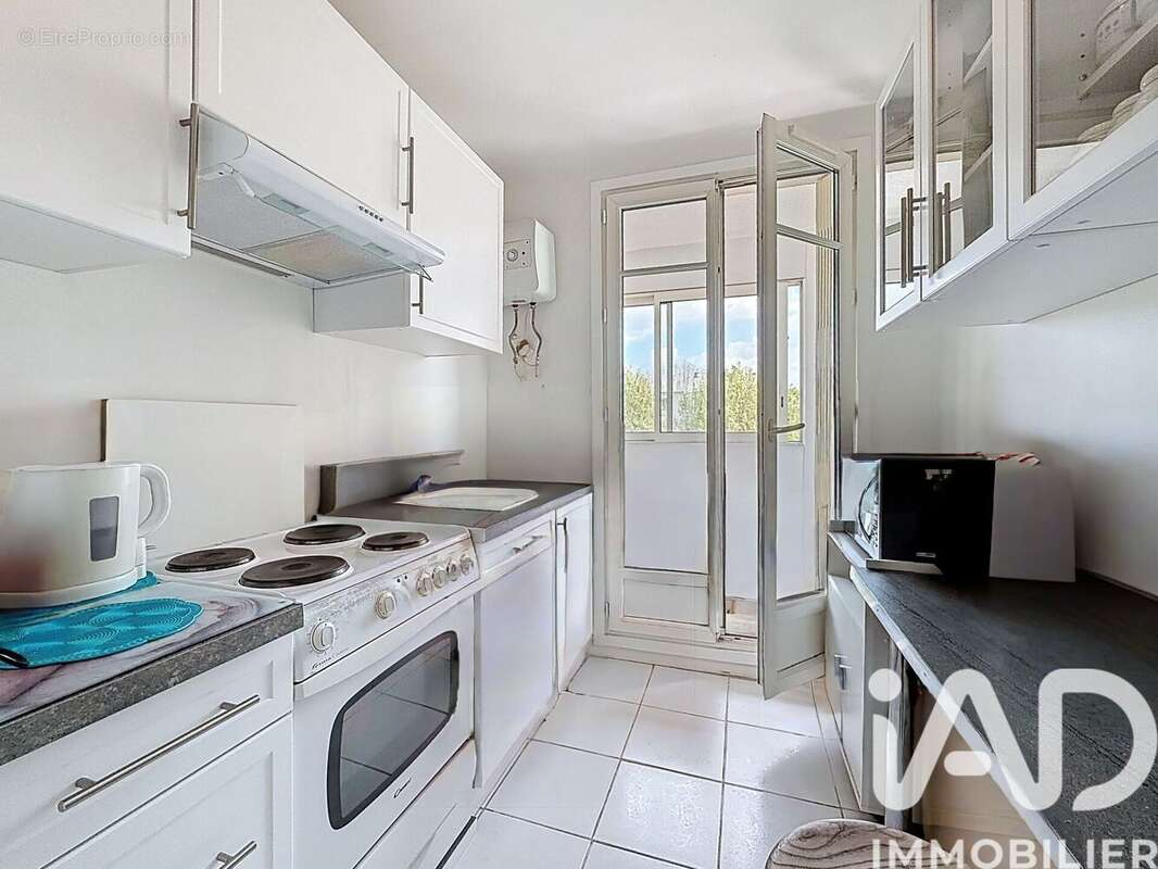 Photo 8 - Appartement à CHOISY-LE-ROI