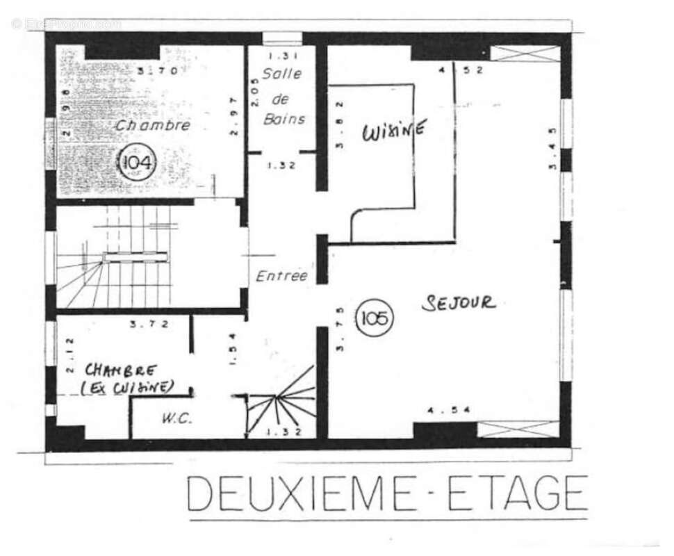 Appartement à PARIS-17E