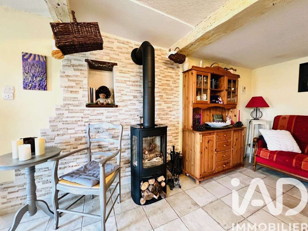 Maison 110 m² à Aurel  - photo 6