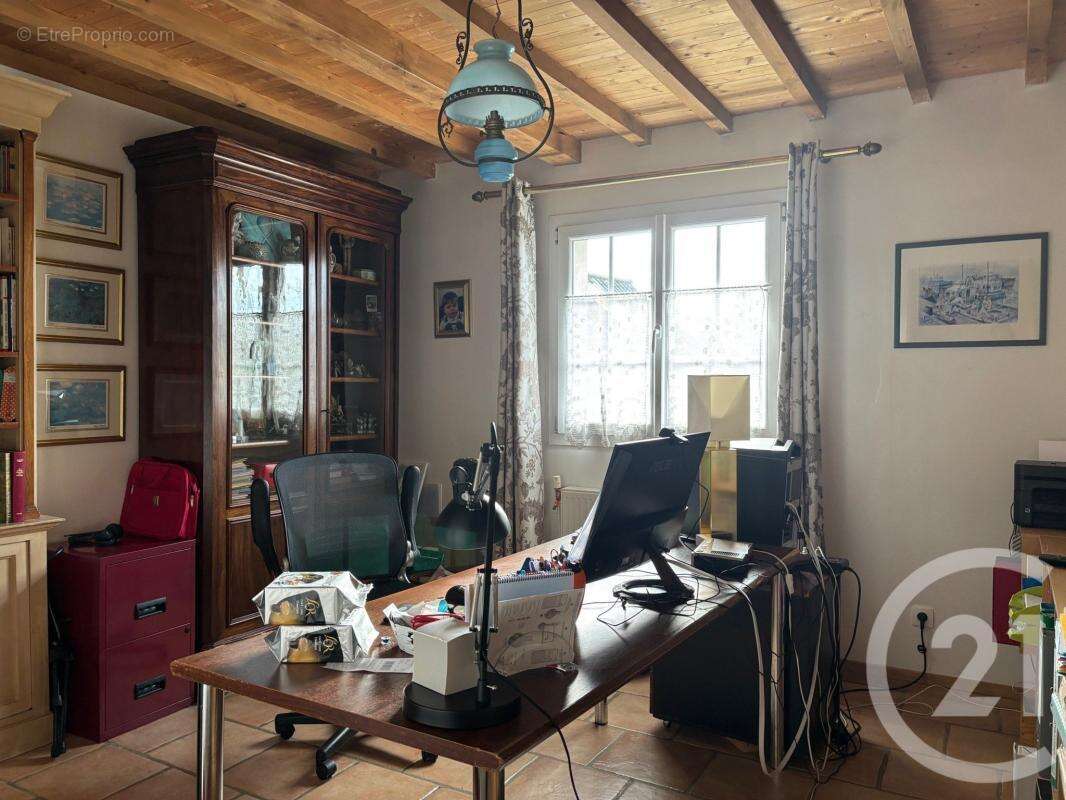 Maison à MONTREUIL