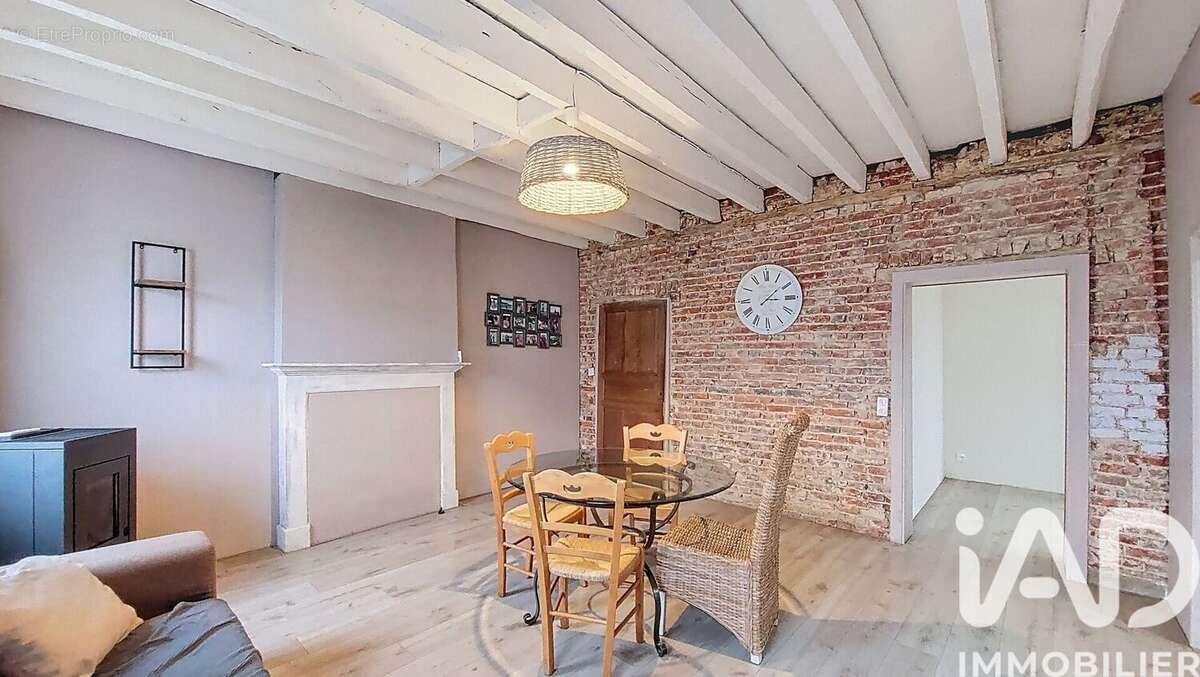 Photo 2 - Maison à VILLERS-POL