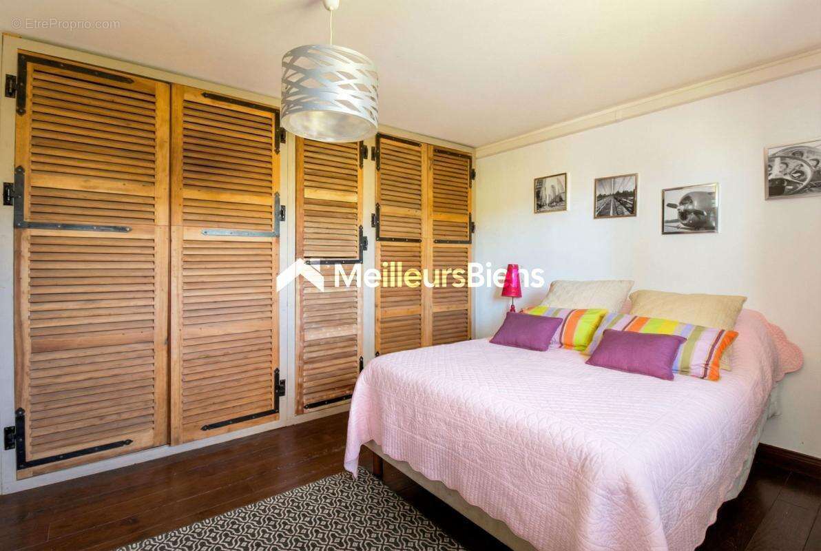 Maison à CHATILLON-SUR-CHALARONNE