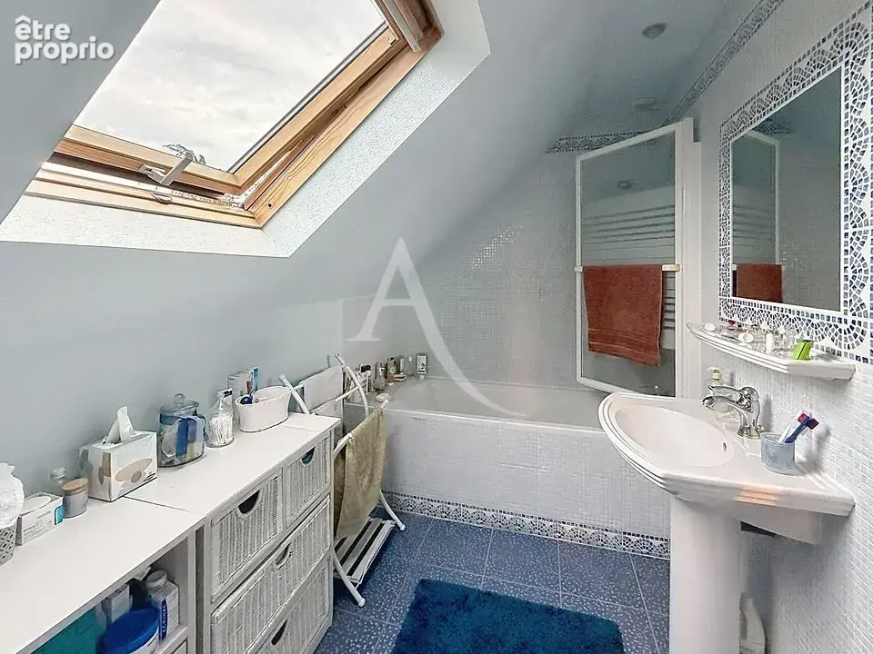 Maison mitoyenne avec jardin clos - photo 9