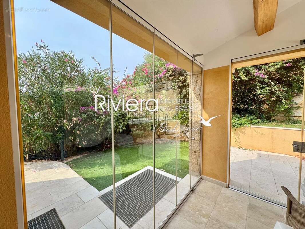 Gigaro - villa avec piscine - photo 11