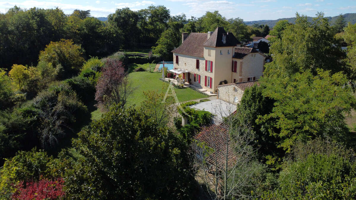 Maison à PRAYSSAC
