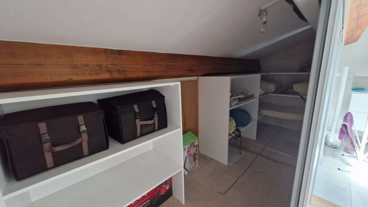 Maison à CHENAC-SAINT-SEURIN-D&#039;UZET