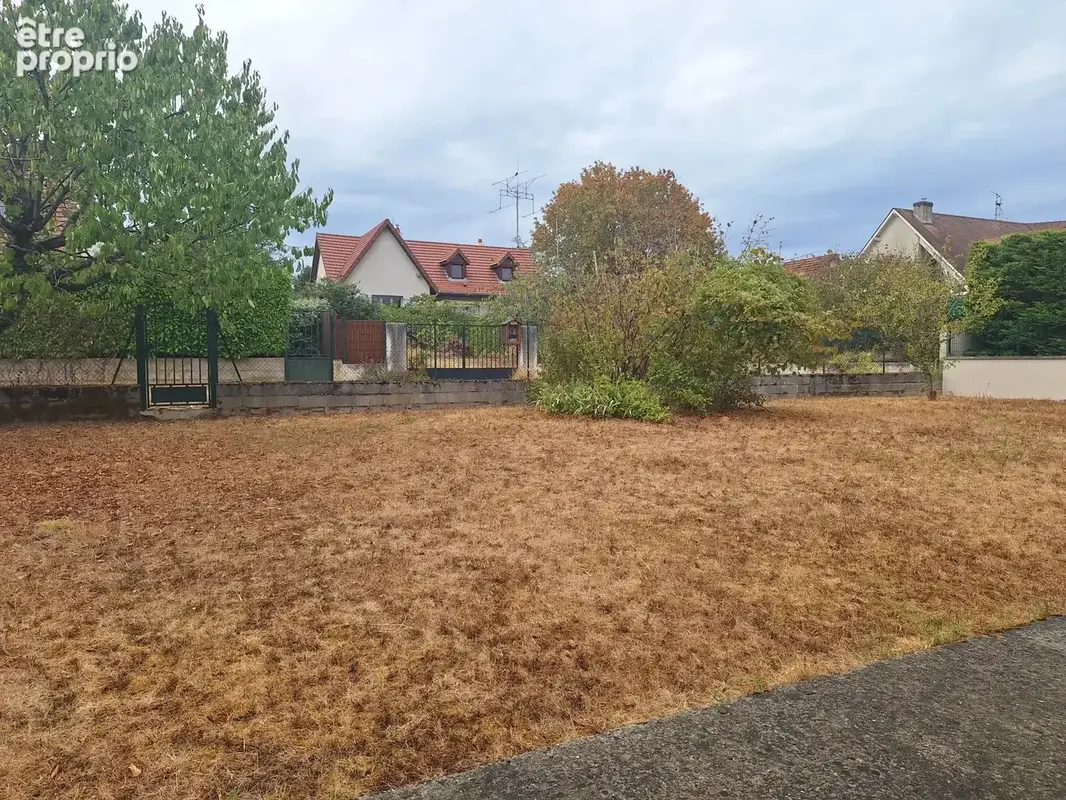 Spacieuse villa 155m², au calme absolu, 5 chambres , sous sol, sur 747 m² - photo 3