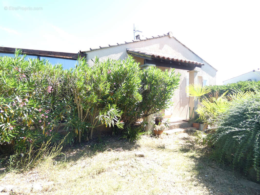 Maison à BOISSET-ET-GAUJAC