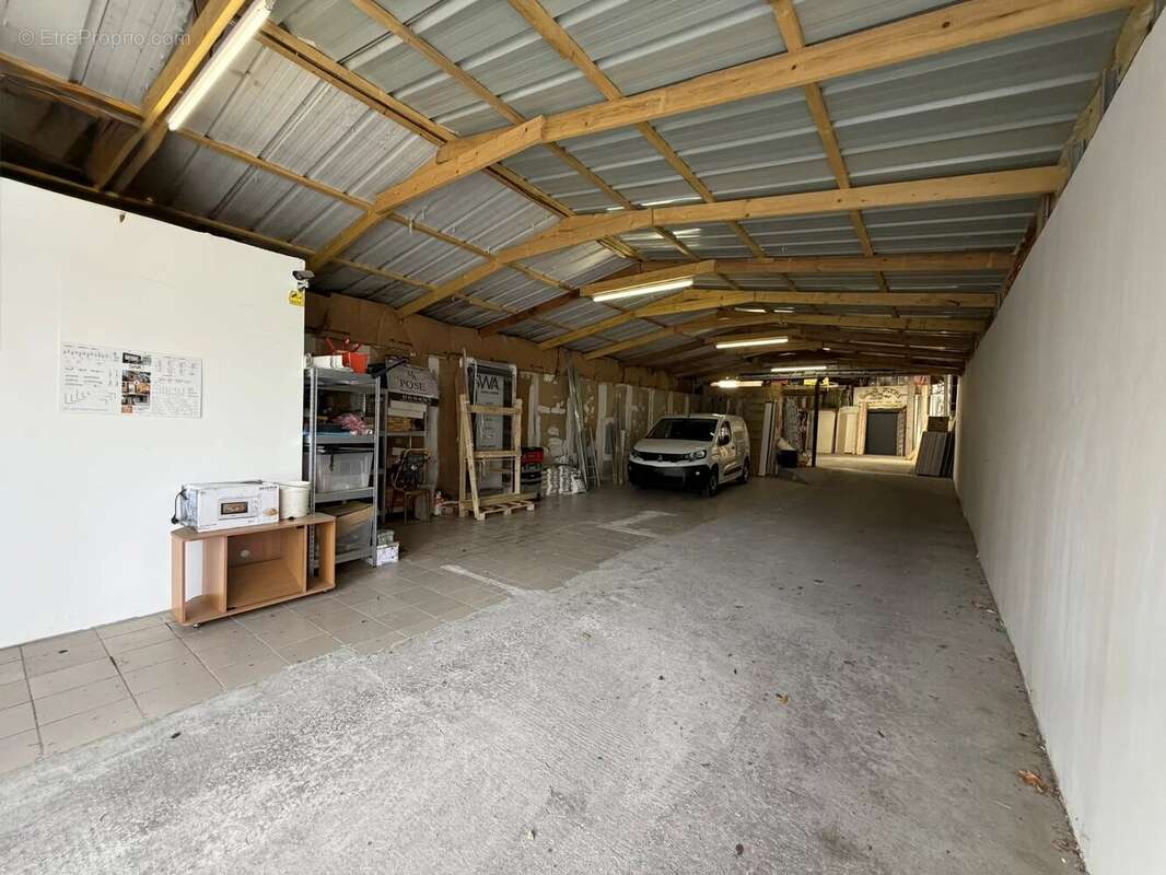 Commerce à CLERMONT-FERRAND