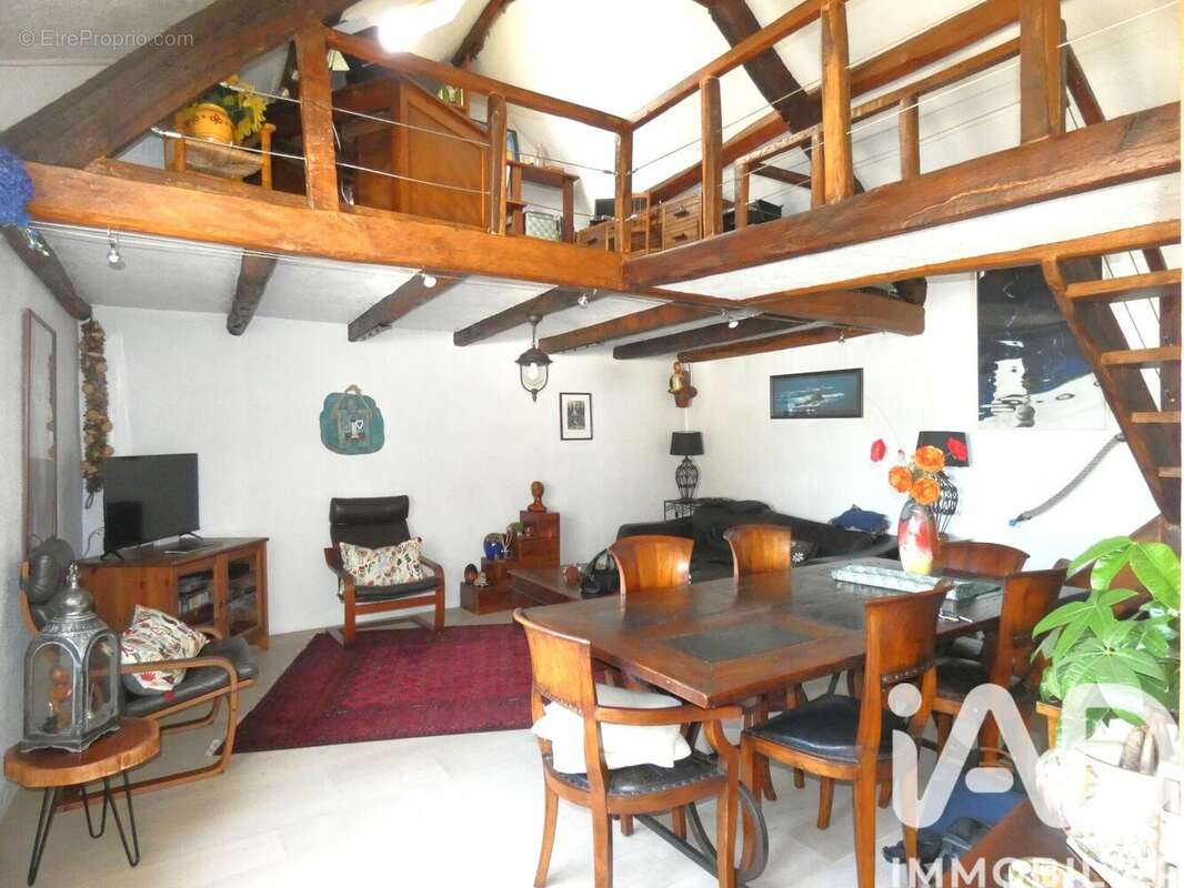 Photo 9 - Maison à VERT