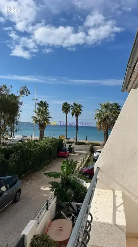 Vue mer- à 5 minutes à pied du port de Sanary sur mer - en face de la plage de Bonnegrâce - photo 2