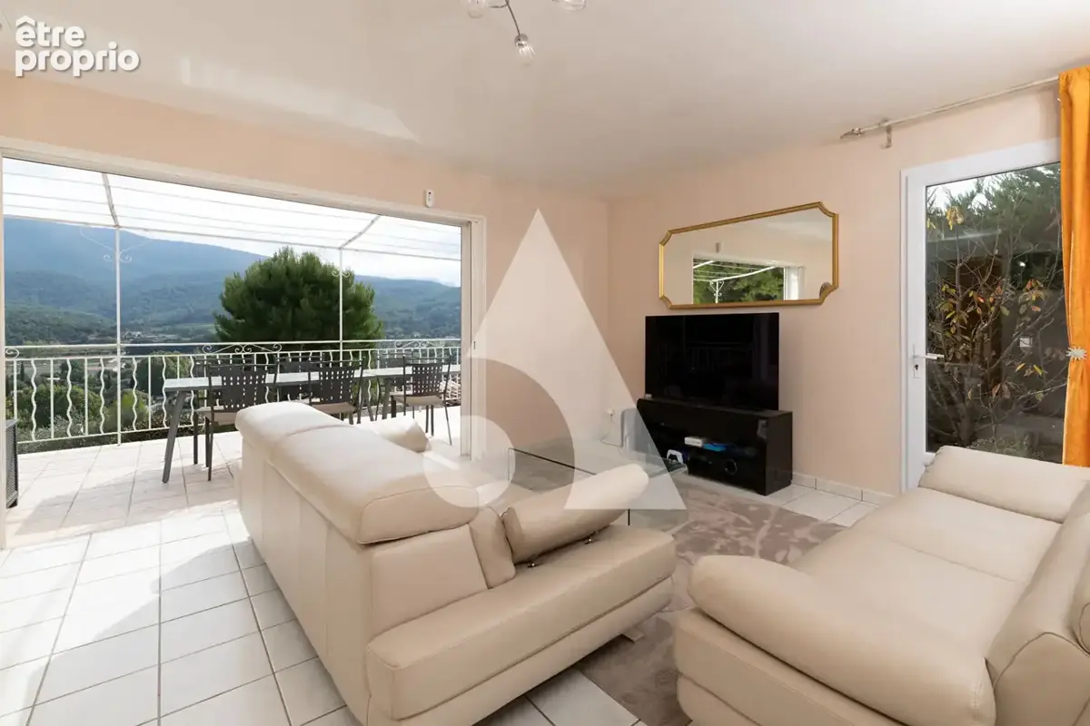 Auriol, moulin du redon, villa 136 m², 4 chambres, piscine, vue dégagée - photo 4