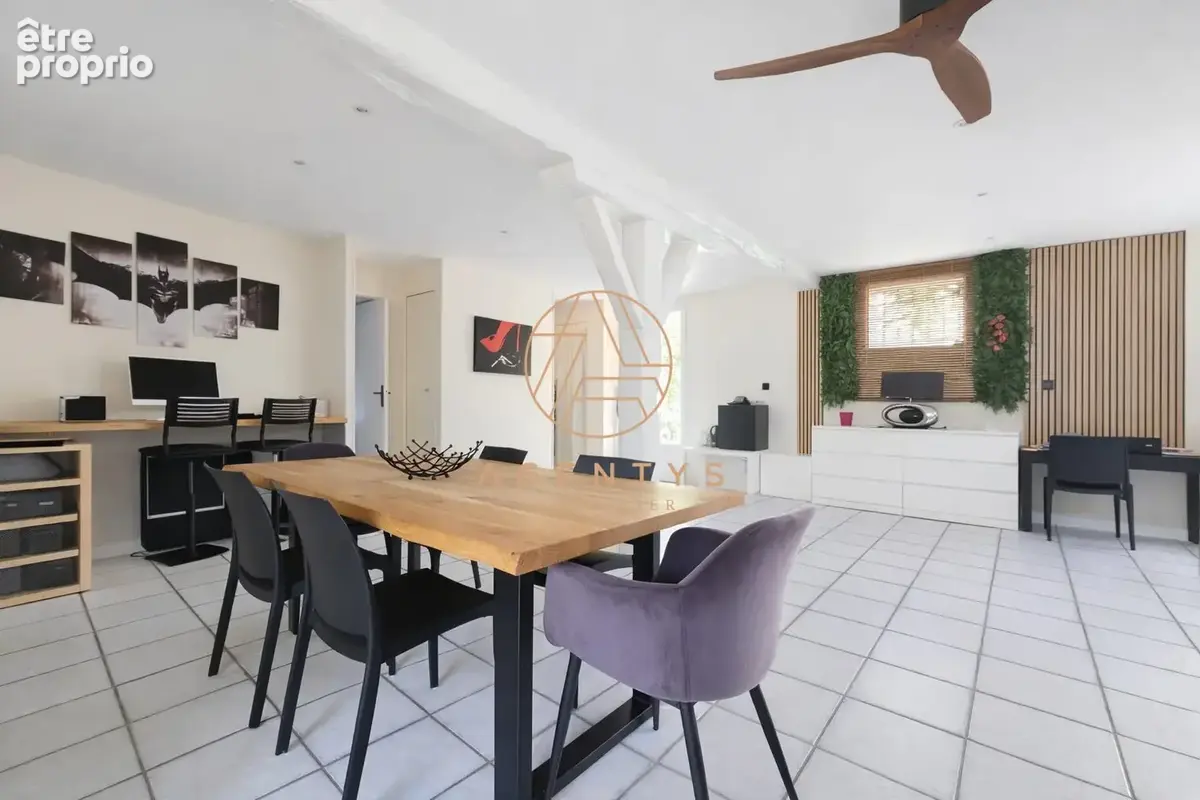 Maison 8 pièces 220 m² à vendre à Emerainville (77184) - photo 6