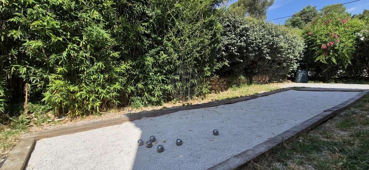 Maison à SAINT-RAPHAEL