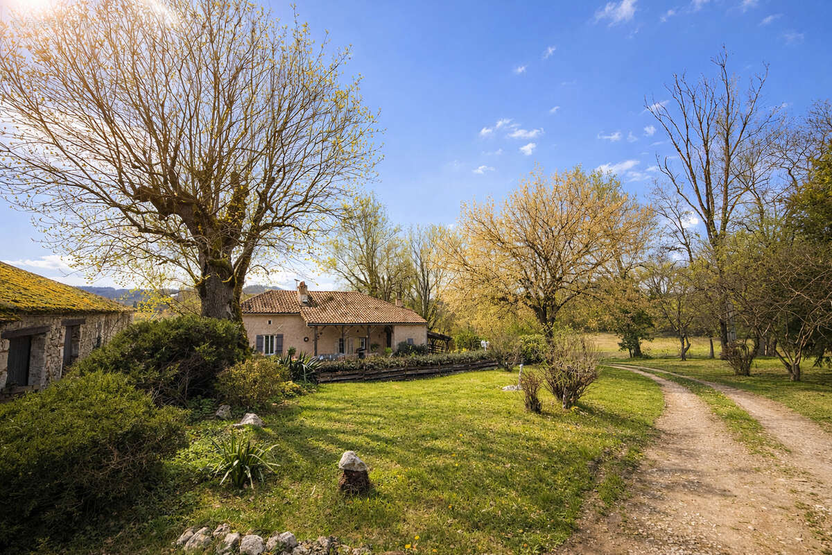 Maison à AURADOU