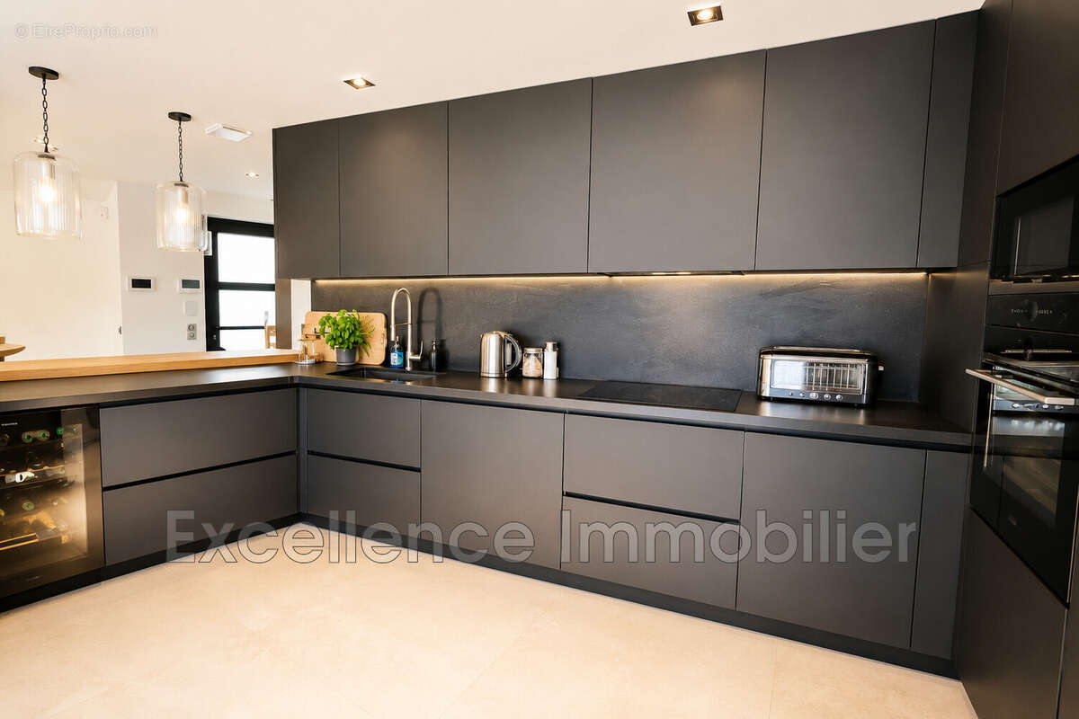 Maison 152 m² à Sainte-Maxime  - photo 6