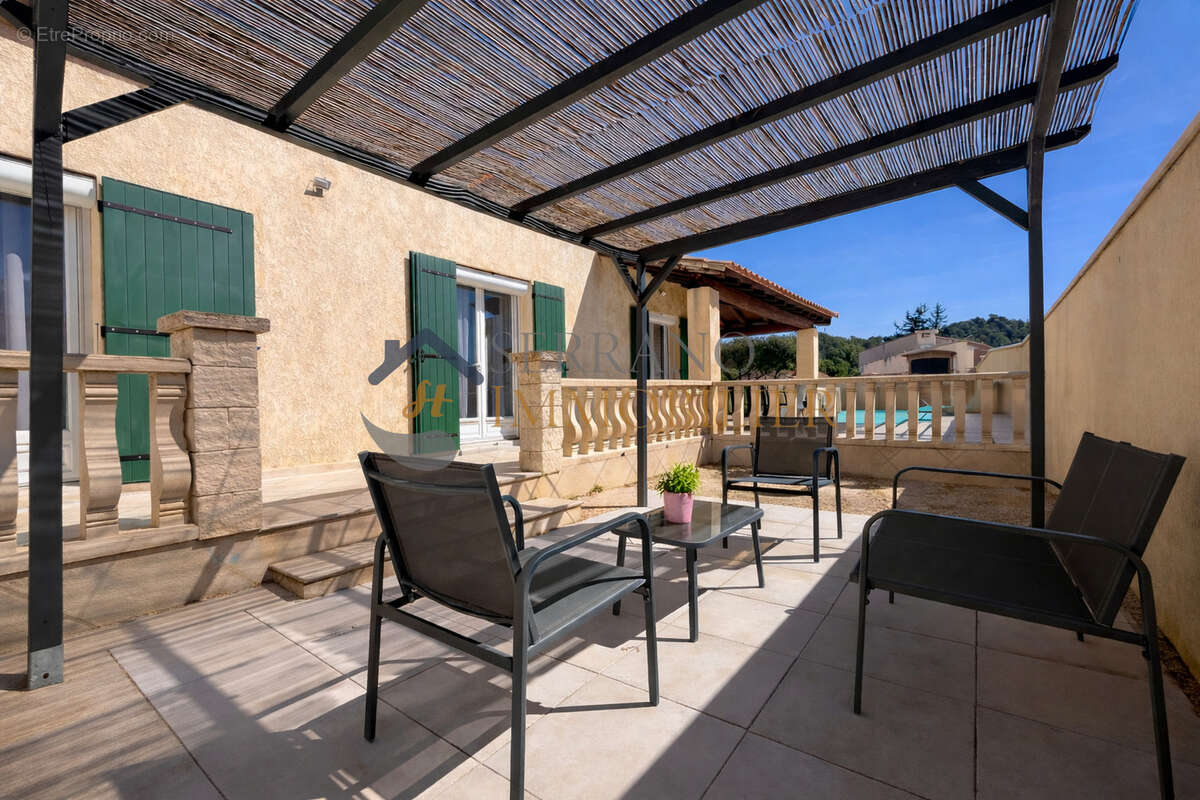 Maison à BEAUCAIRE
