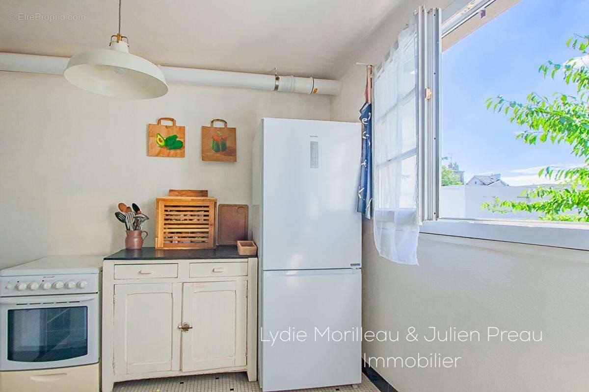 Maison à rénover avec jardin - photo 8