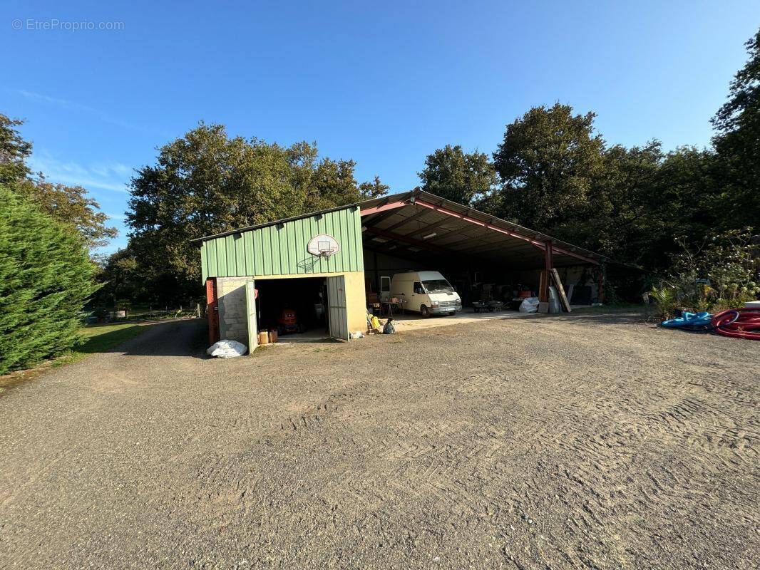 Maison à SAINT-MAURICE-SUR-ADOUR