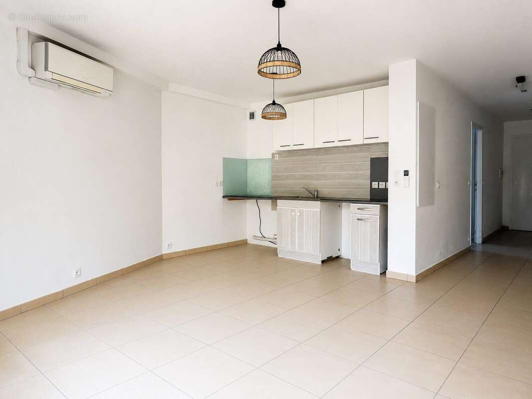 Appartement 45 m² à Sainte-Maxime  - photo 4
