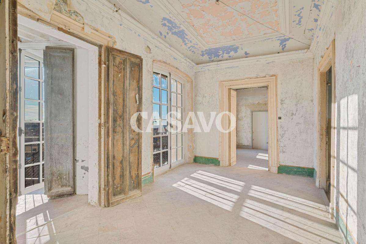 Appartement à LAMBESC