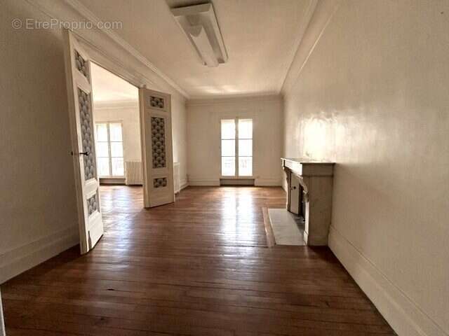 Appartement 102 m² à Bordeaux  - photo 4