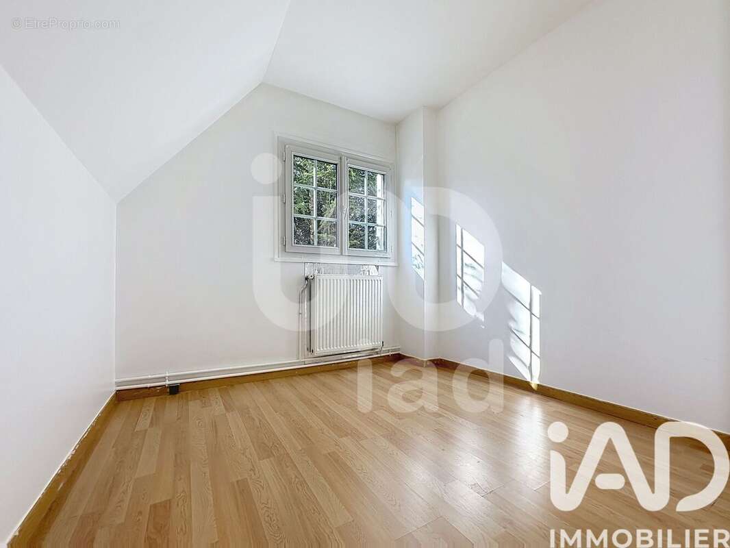 Photo 6 - Maison à RUBELLES