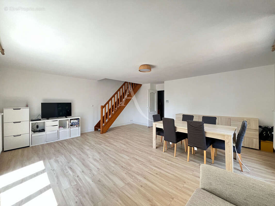 Appartement nantes   st joseph de porterie   6 pièce(s)   106 m2 - photo 2