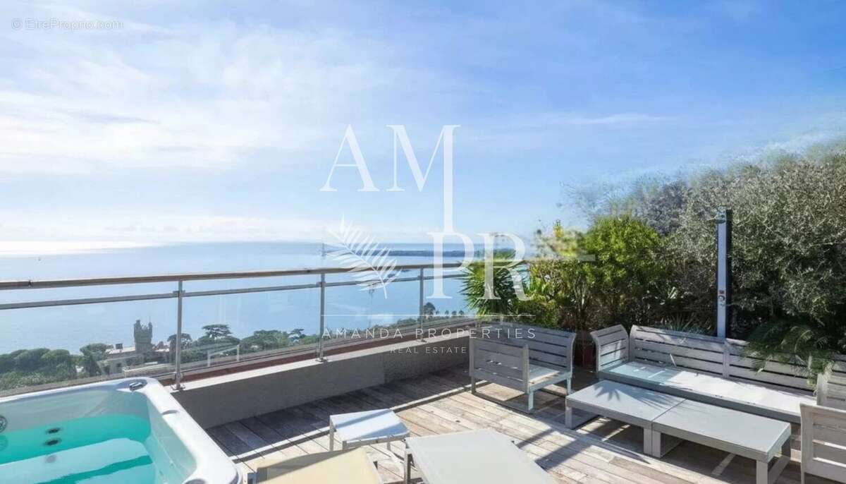 Cannes Californie Superbe duplex de 124 M2 en dernier étage avec 75M2 de terrasse - photo 3