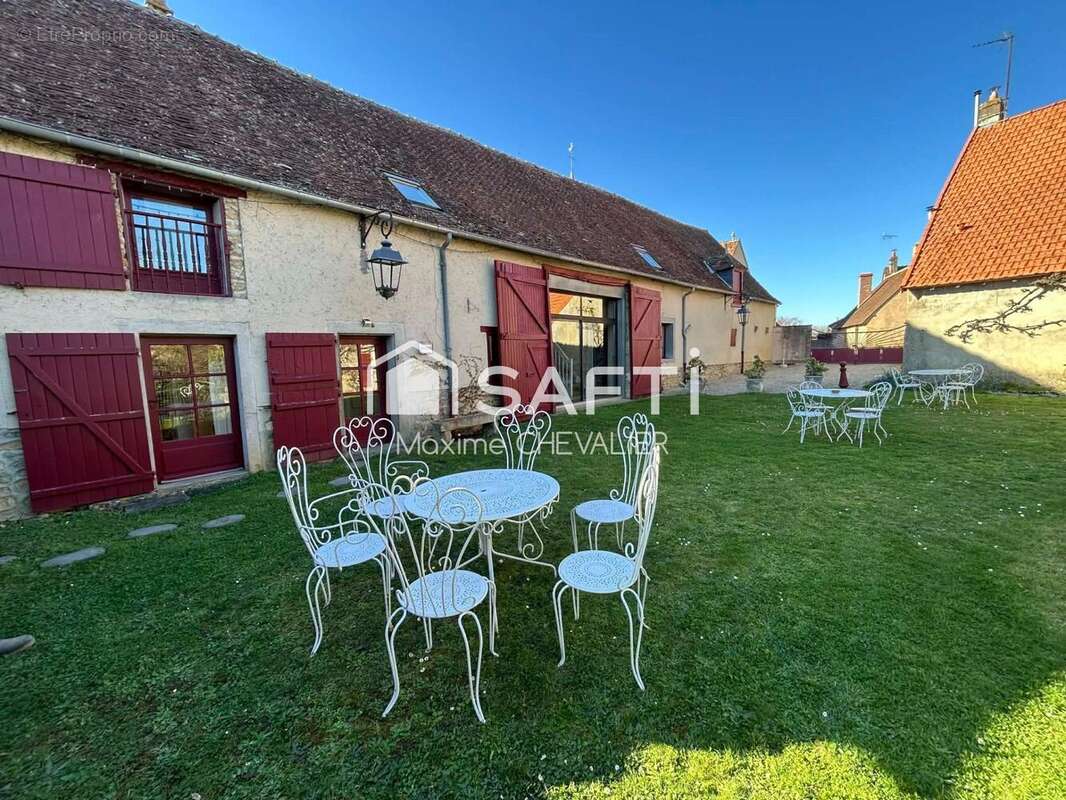 Maison 312 m² à Nohant-Vic  - photo 8