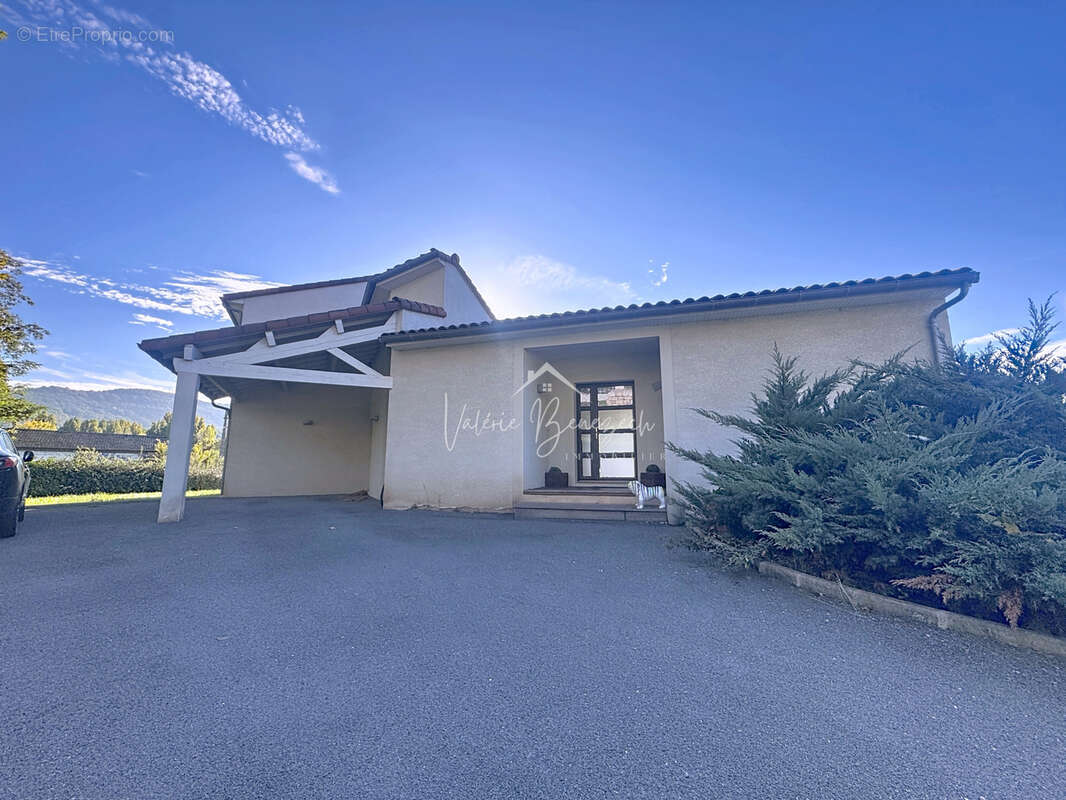 Maison à VABRES-L&#039;ABBAYE